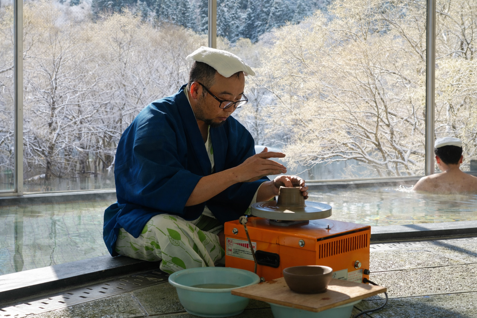 アルカディア陶芸リトリート　第三弾｜白の水没林を望む温泉陶芸編