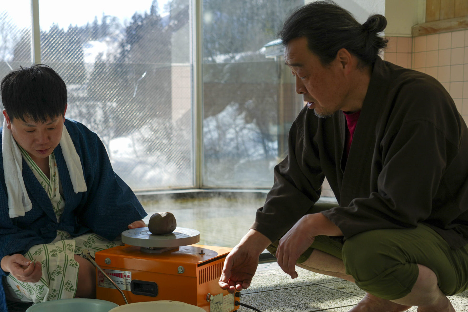 深山焼つち団子　金田利之